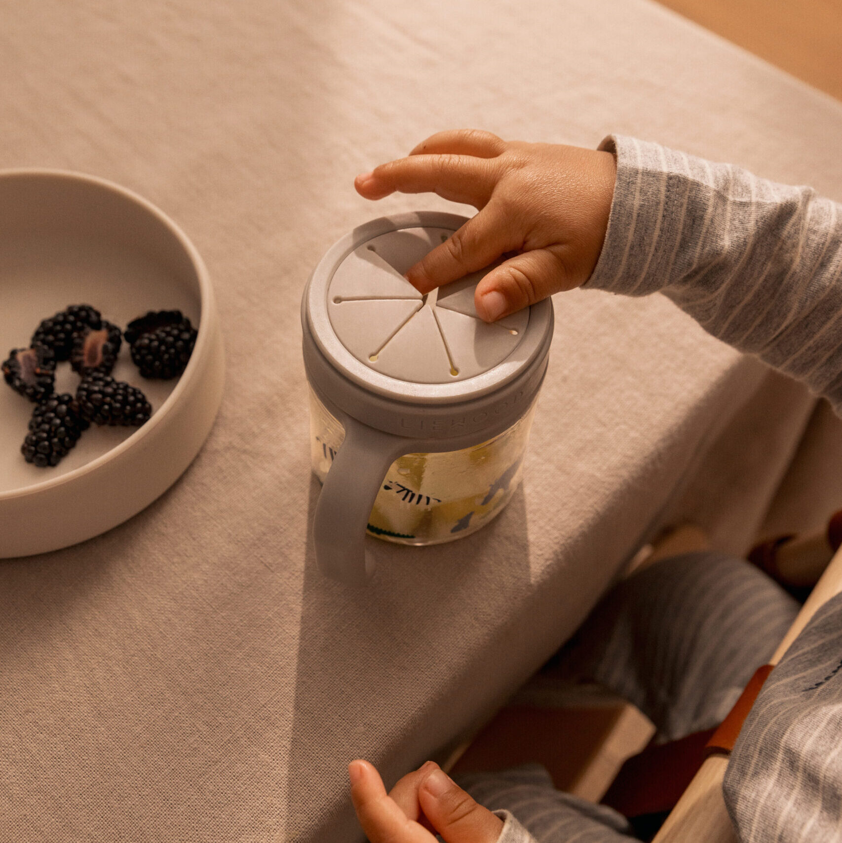 Liewood Tritan™ snäkitops ENYO 280 ml