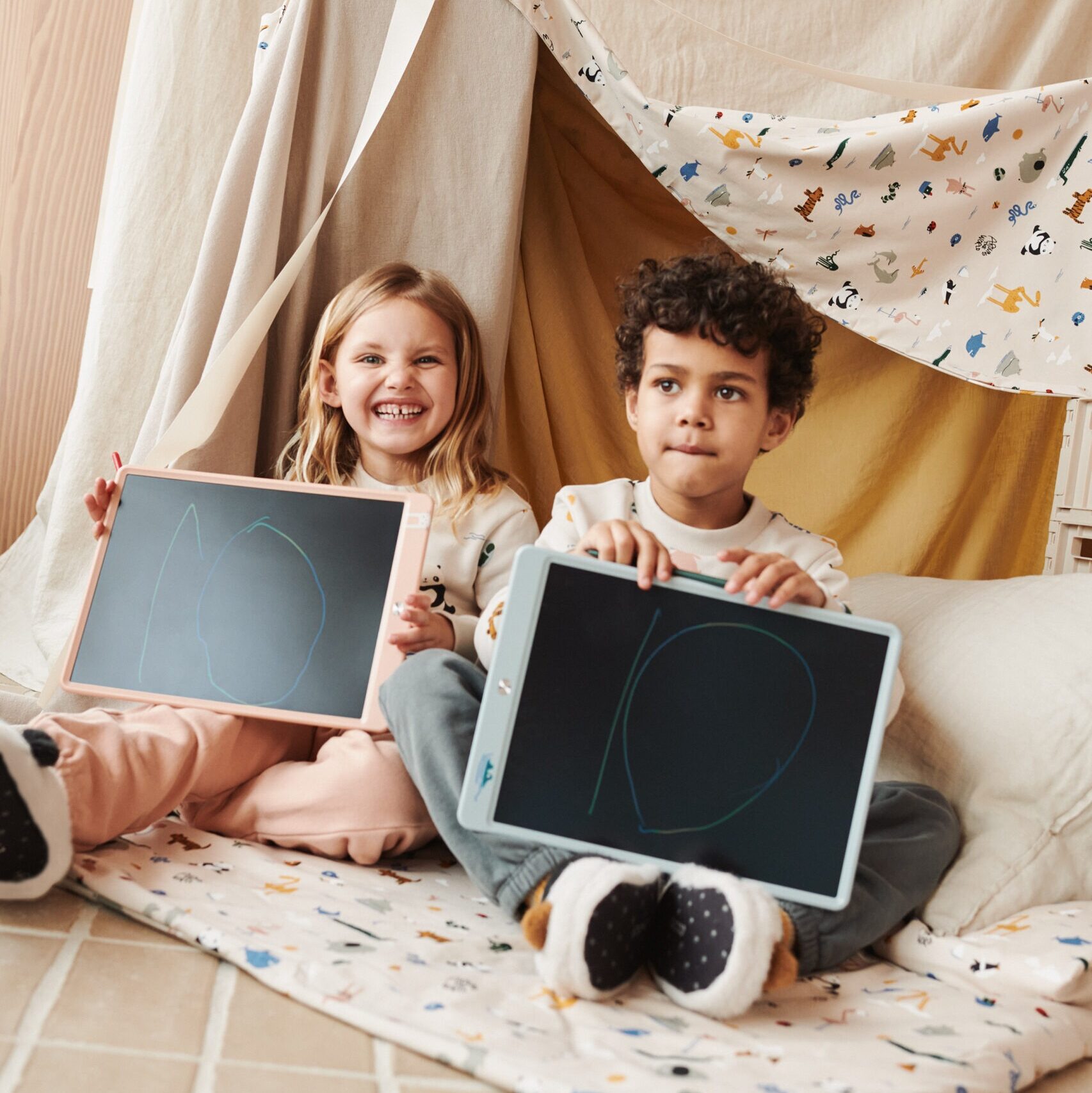 Liewood maagiline LCD joonistustahvel 13.5" ZORA