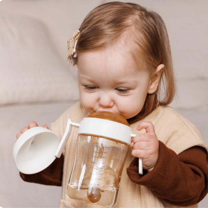 HEORSHE Dental Care 360° joogipudel raskusega kõrrega 300 ml. 9+ kuud